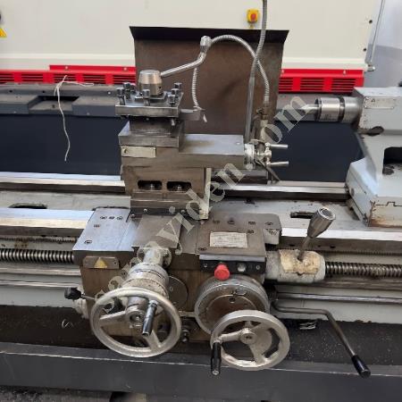FOREMAN MARKA 3 METRE 660 ÇAP ÜNİVERSAL TORNA TEZGAHI (DİJİTALLİ), Makina