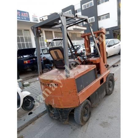 ELEKTRİKLİ FORKLİFT: YÜKSEK PERFORMANS, DÜŞÜK ENERJİ TÜKETİMİ, Akülü Forklift