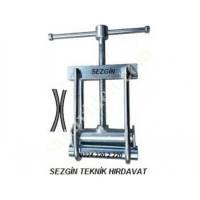 PLASTİK BORULAR İÇİN MEKANİK BORU BOĞMA MAKİNASI,